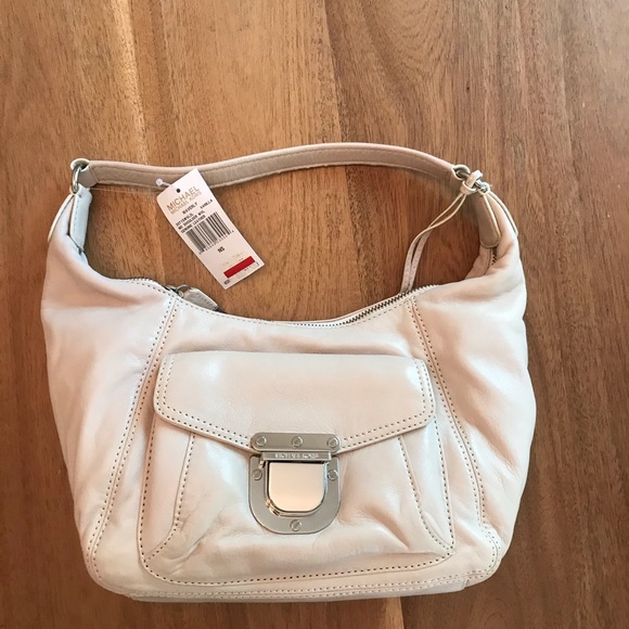 Michael Kors Waverly Purse - Picture 2 of 10